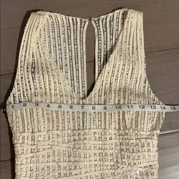 Rare Oscar de la Renta gown - Picture 13 of 16